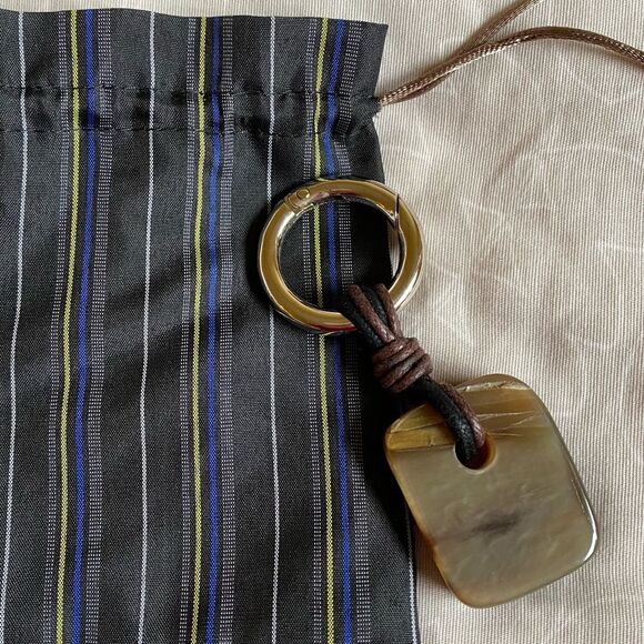 NEW Eco-Friendly Key Chain Handmade South American Artisans Unisex Neutral Gift - Picture 12 of 12